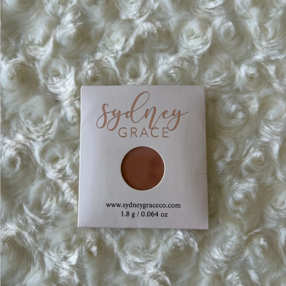 💰5/$25💰New Sydney Grace French Hens Matte Eyeshadow